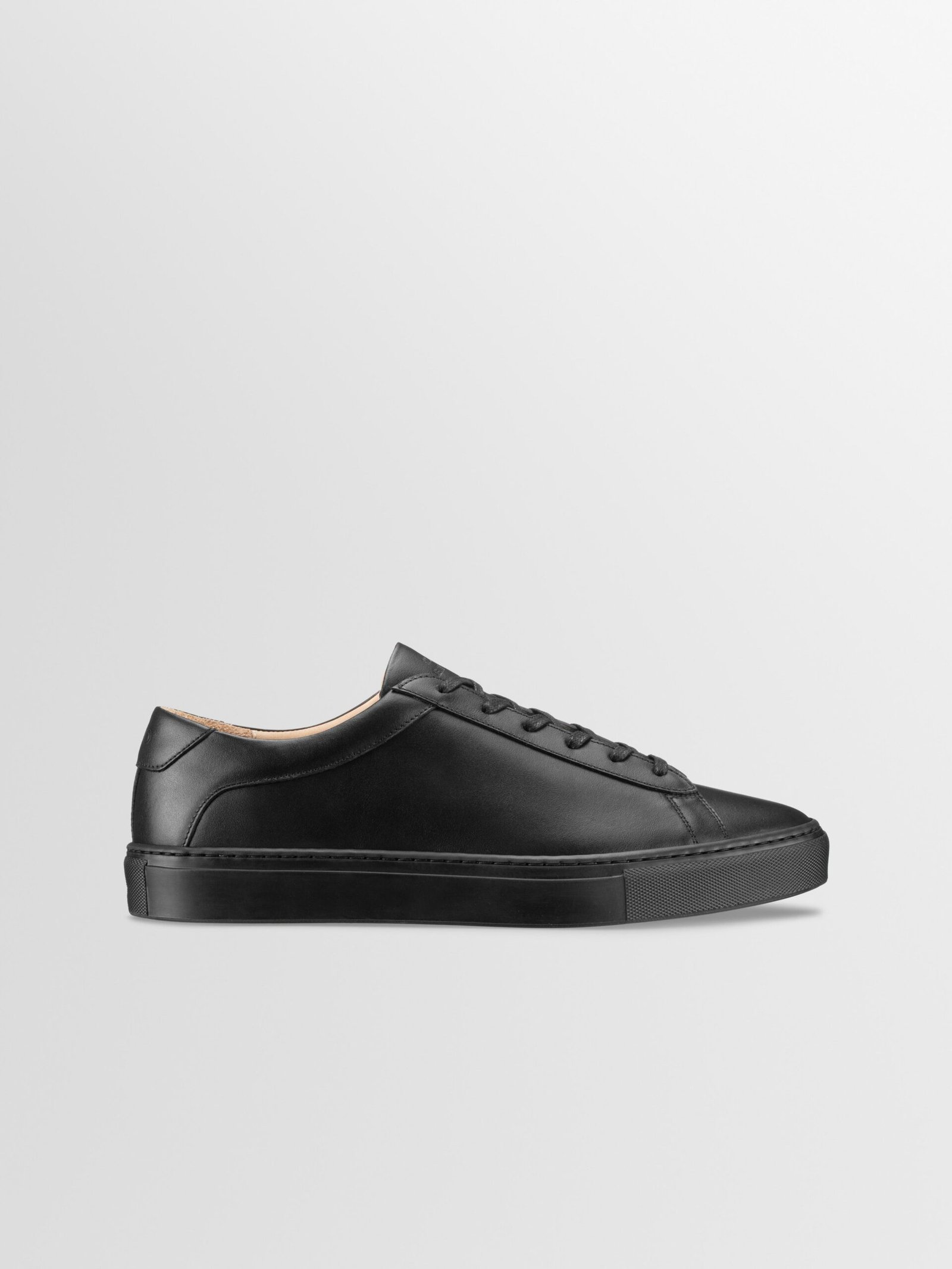 Capri-V2-nero-1 Capri Leather Sneaker in Nero Wide Fit - Image 1